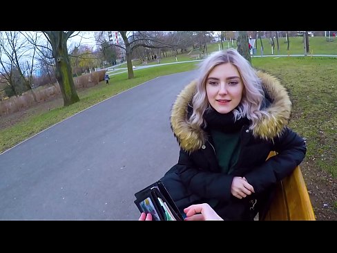 ❤️ Engole o esperma quente de um estranho por dinheiro - broche no parque por Eva Elfie Porno em porno pt.xxxifuck.ru
